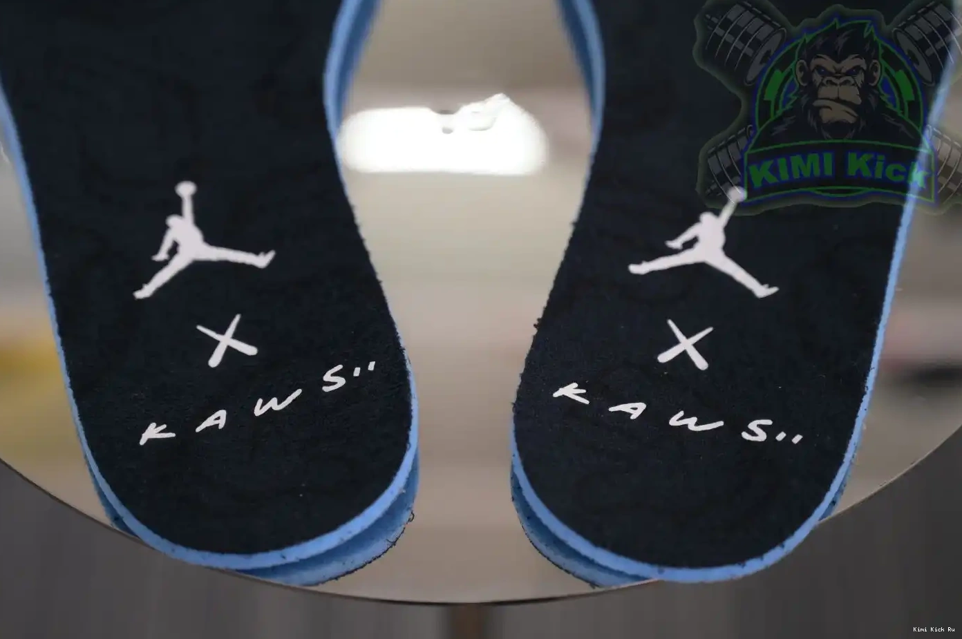 Jordan Kimikick kaws 4 Jordan black Air 0325
